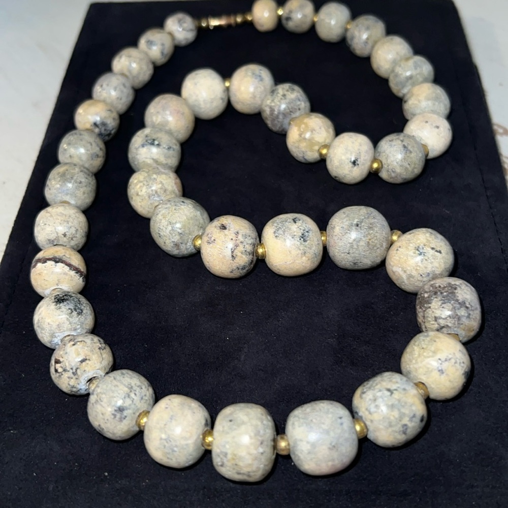 Vintage handmade stone necklace 26”